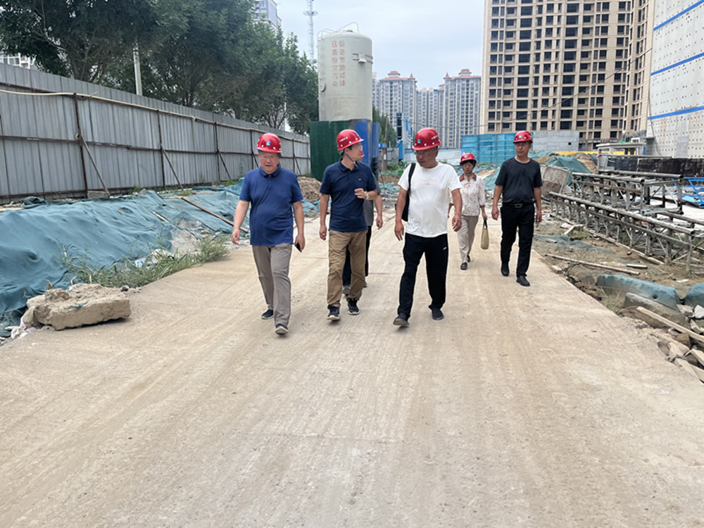 九州线上平台-九州(中国)
领导深入市政二部检查安全生产和防汛工作
